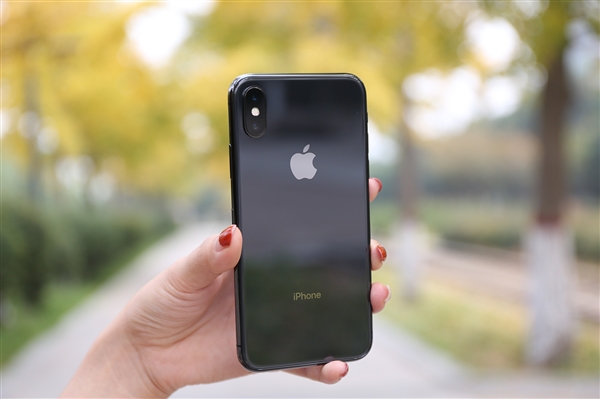 iPhone手機(jī)屏幕維修需要多少錢？